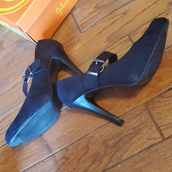 Gabriella Rocha - Picture 5 of 8